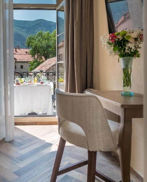 Soba Arsenal Kotor hotel Kerber Graz 1860